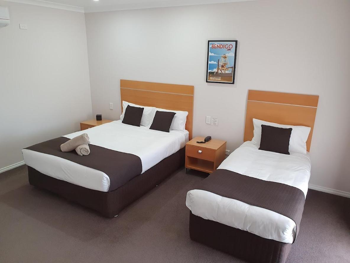 Golden Reef Motor Inn Bendigo Bagian luar foto
