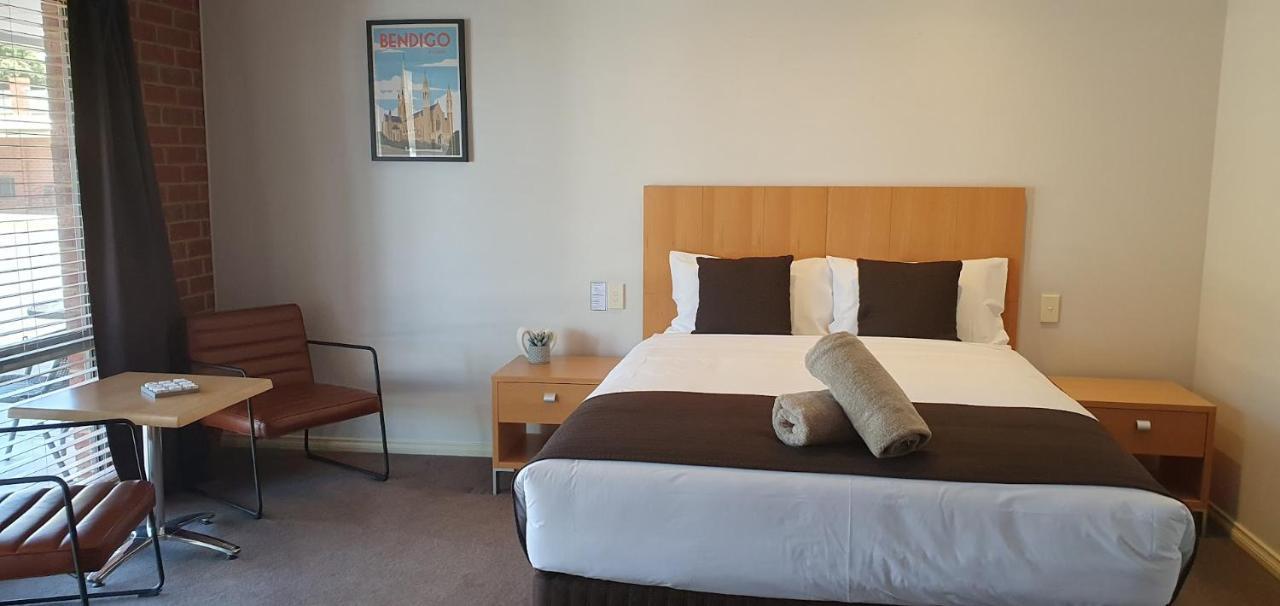 Golden Reef Motor Inn Bendigo Bagian luar foto