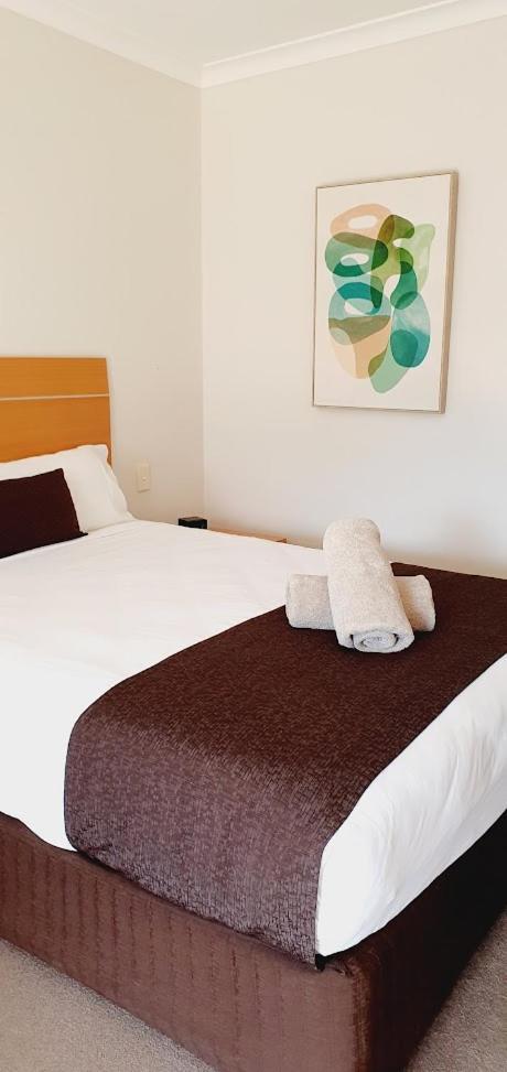 Golden Reef Motor Inn Bendigo Bagian luar foto
